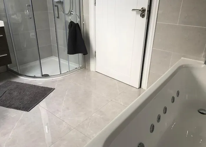 Belmullet 4br Full House Near Town Centre Tallagh